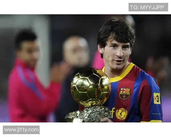 梅西缔造历史！巴塞罗那俱乐部官方确认梅西续约五年