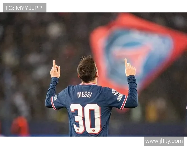 直接出场！梅西带领巴黎圣日耳曼重回欧冠巅峰