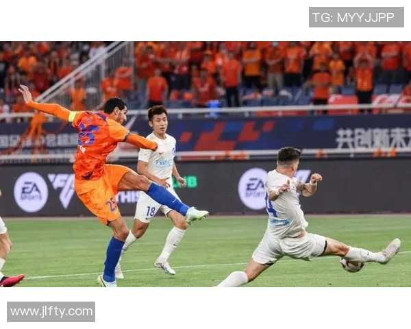 辽宁主场惨遭深圳逆转，引发球队阵容深度调整讨论